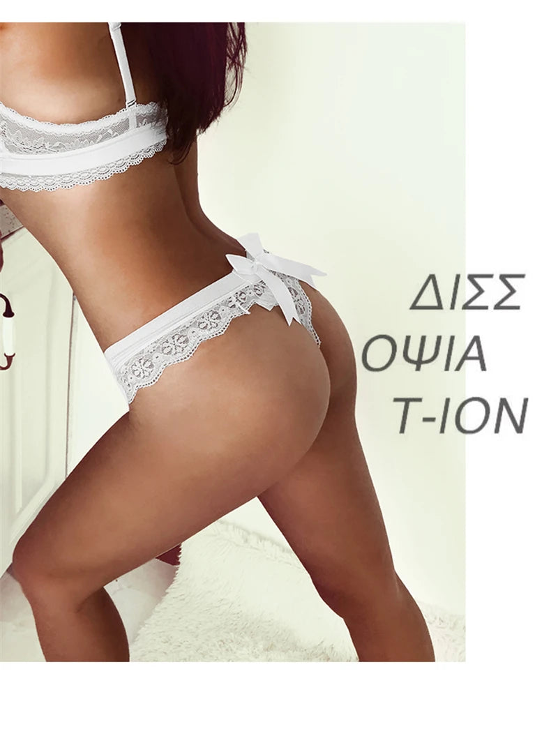 Lågmidjad spets‑string med butterfly‑design | Freyja