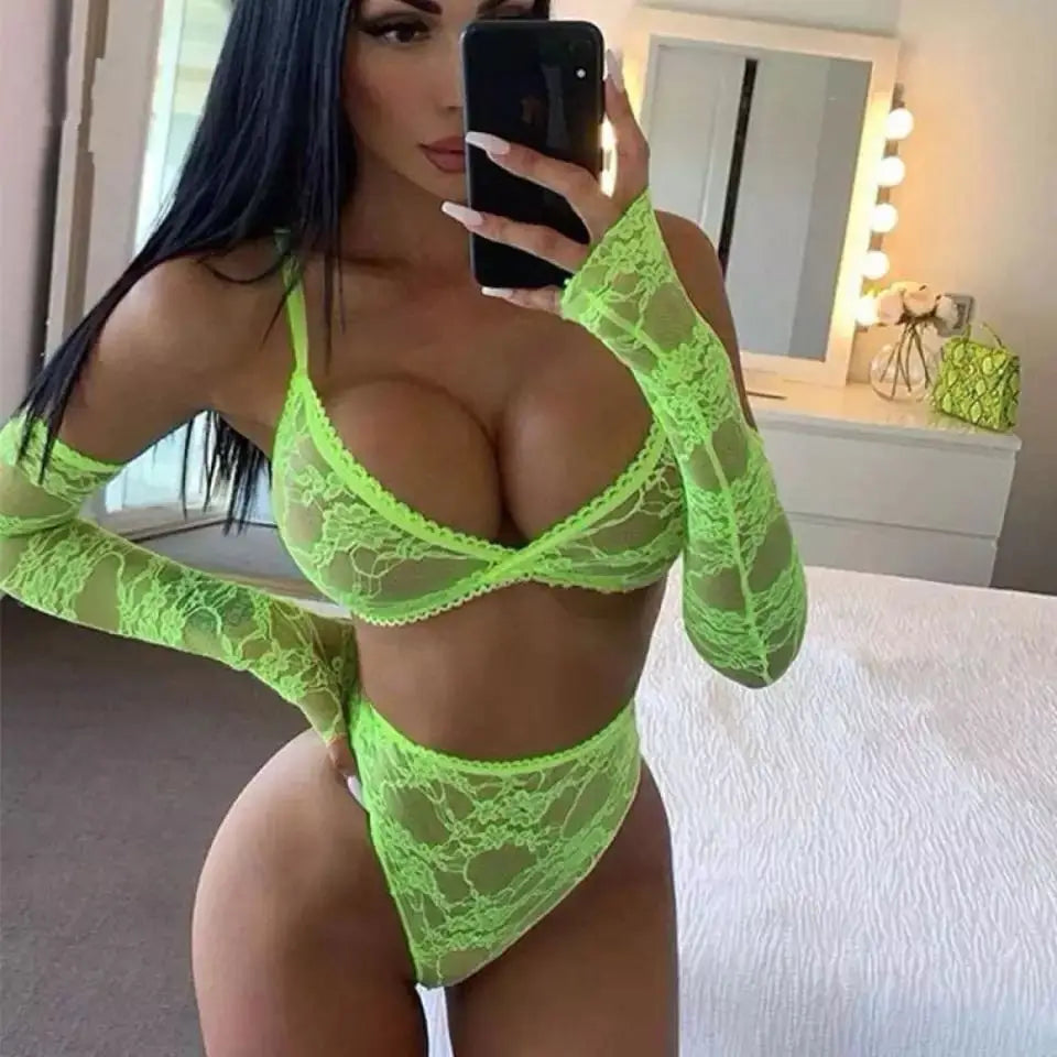 Sexigt underklädesset i spets (3-delat) | Freja